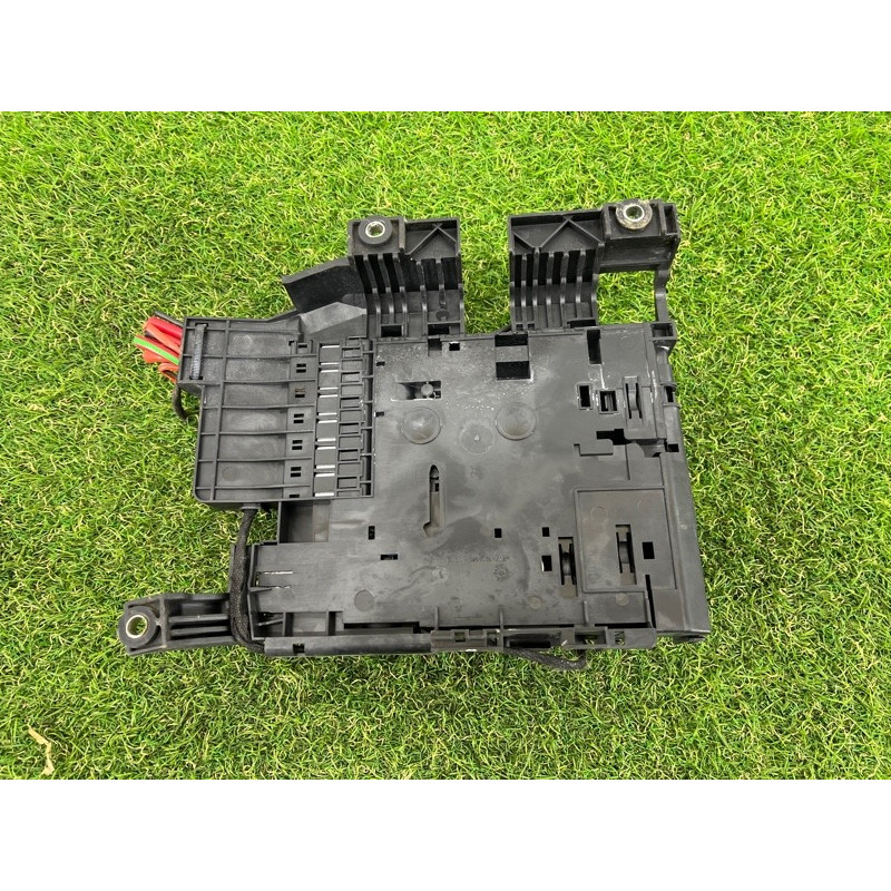 Блок предохранителей (электрика) Volkswagen Touareg FL 2015 3.6 7P0937548F