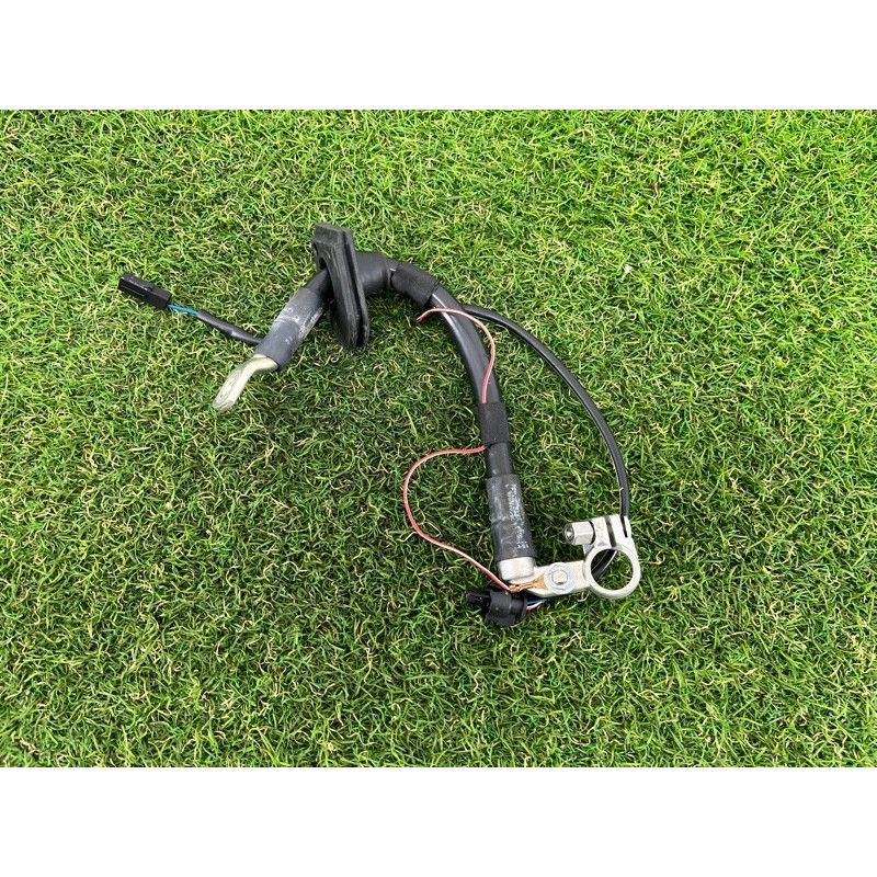 Клемма плюсовая (электрика) Volkswagen Touareg FL 2015 3.6 7P0971225B