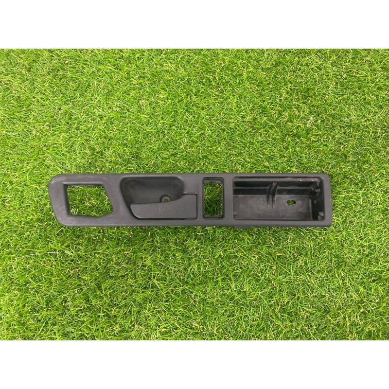 Ручка дверей внутрішня (салон) BMW 5-series E34 51228137388