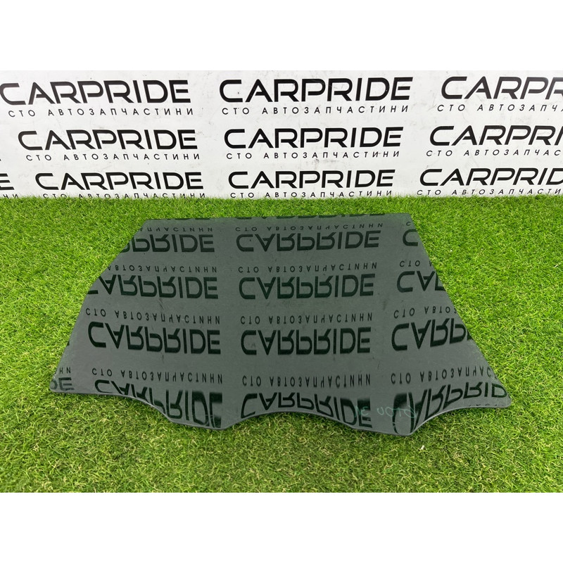 Скло (кузов і елементи) Volkswagen Touareg NF 2012 3.6 7P6845025C