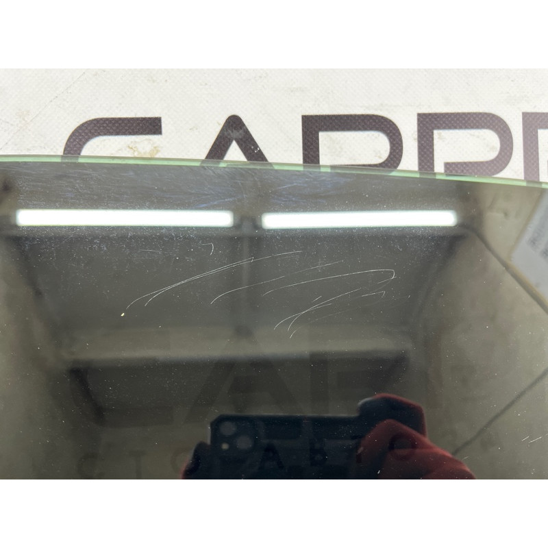 Скло (кузов і елементи) Volkswagen Passat B7 2016 1.8 561845025A