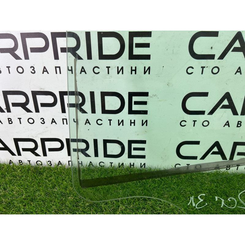 Стекло (кузов и элементы) CHEVROLET Cruze J300 2011 1.4 95147525