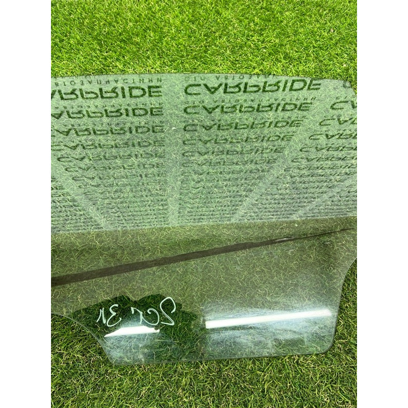 Стекло (кузов и элементы) CHEVROLET Cruze J300 2011 1.4 95147525