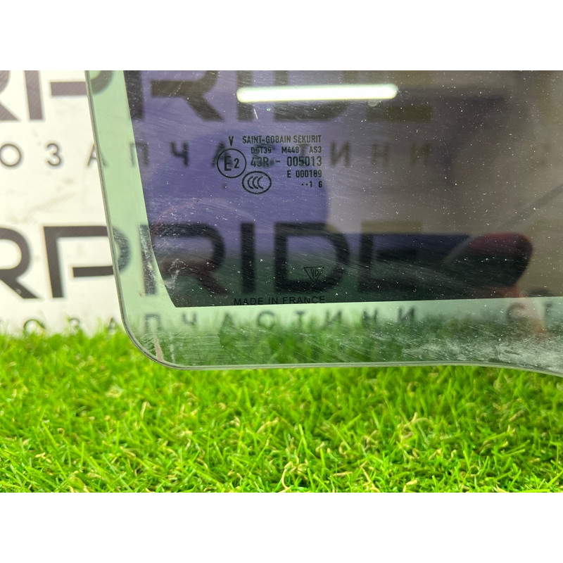 Стекло (кузов и элементы) PORSCHE CAYENNE 958 2012 4.8 95854261206