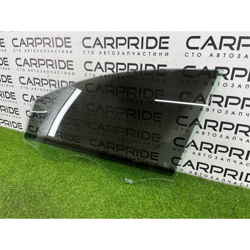 Стекло (кузов и элементы) AUDI Q7 4L 2014 3.0 TFSi CTWB 4L0845201A