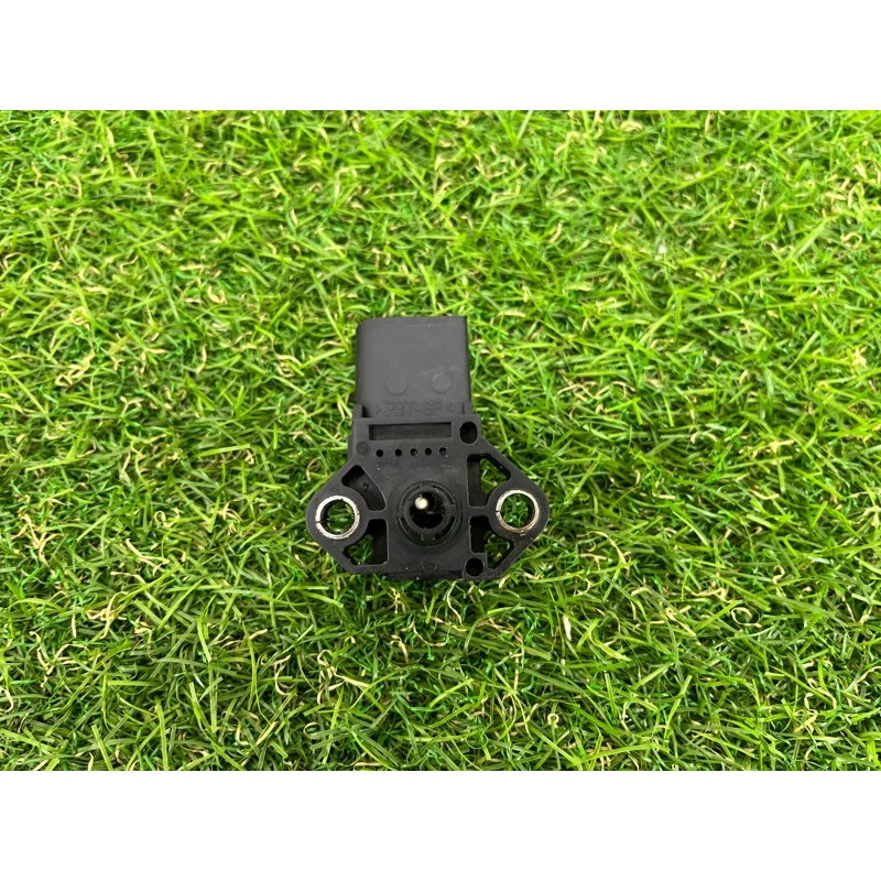 Датчик давления воздуха (электрика / датчики) Volkswagen Touareg II NF 2013 3.0 038906051C