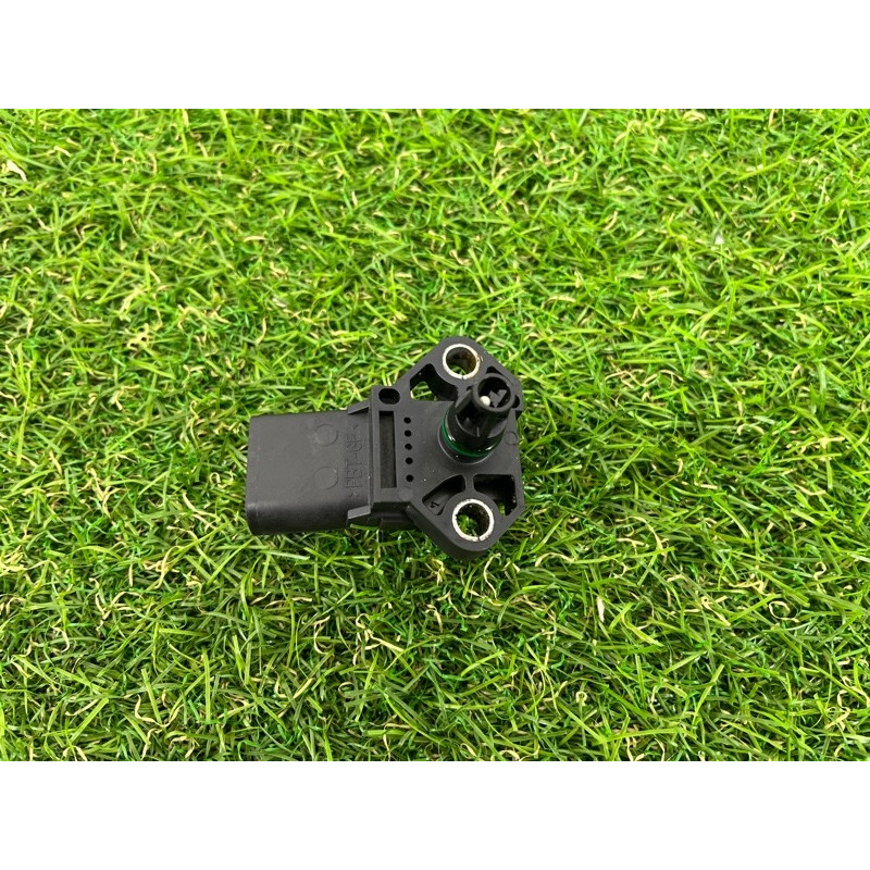 Датчик давления воздуха (электрика / датчики) Volkswagen Touareg II NF 2013 3.0 038906051C