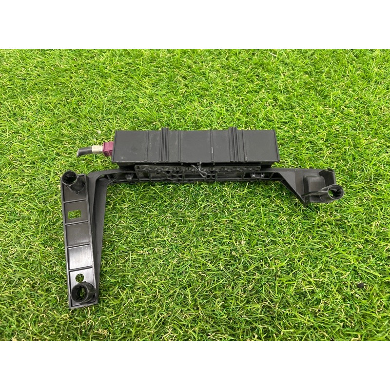 Блок управления usb интерфейсом (электрика / блок управления) Volkswagen Passat B8 2016 1.8 5G0035953C