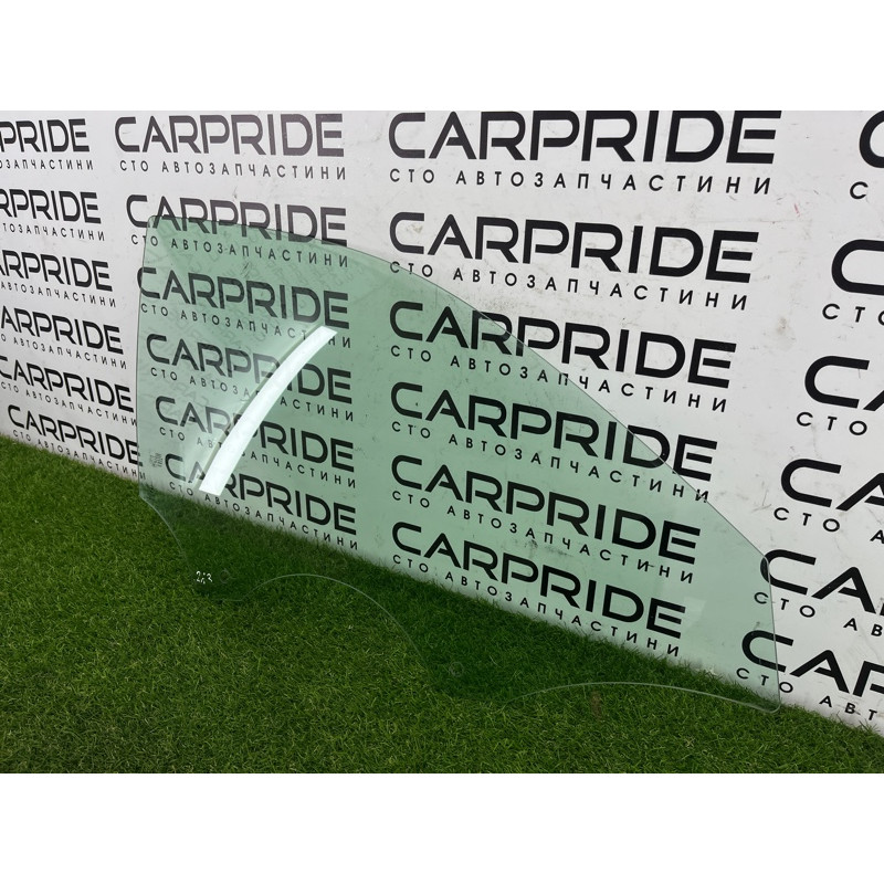 Стекло (кузов и элементы) AUDI A3 8V 2018 2.0 CZRA 8V5845202