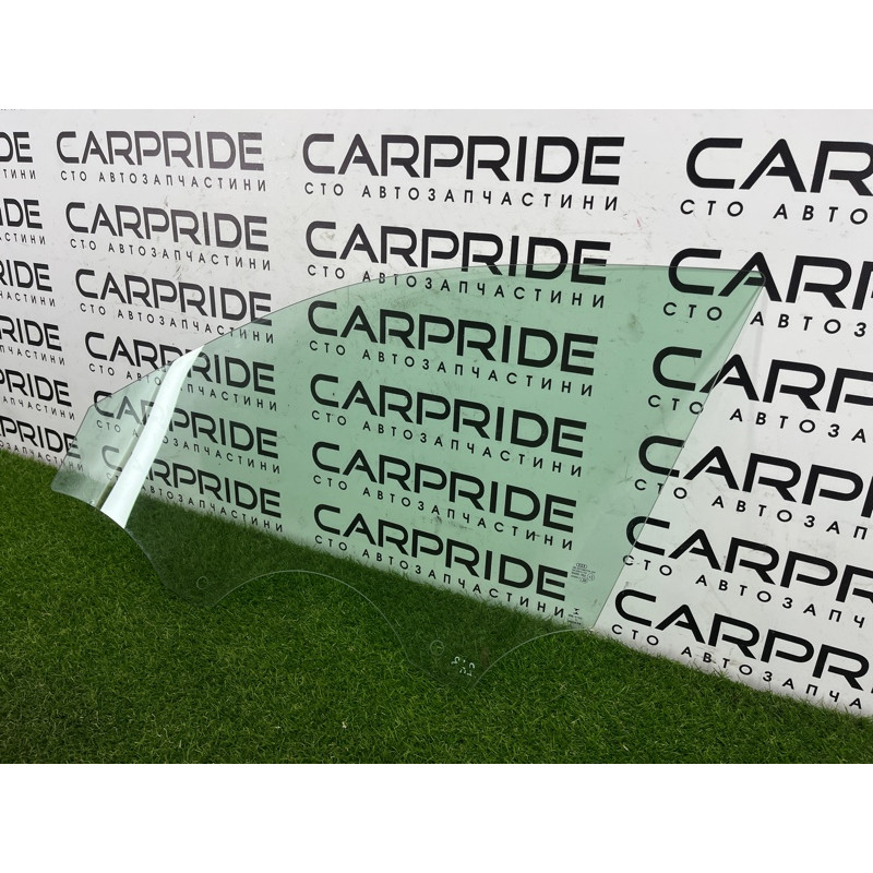 Стекло (кузов и элементы) AUDI A3 8V 2018 2.0 CZRA 8V5845202