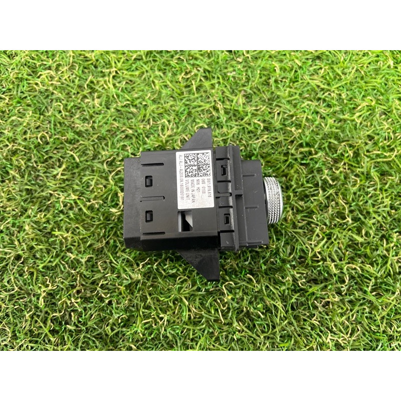 Кнопки мультимедиа (электрика / кнопки) AUDI A4 B9 2017 2.0 8W1919616