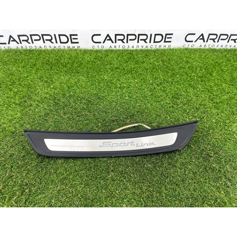 Накладка на поріг (кузов і елементи) BMW 5-series G30 2017 2.0 B46B20 51477390218