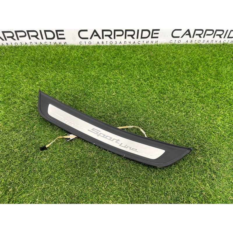 Накладка на поріг (кузов і елементи) BMW 5-series G30 2017 2.0 B46B20 51477390218