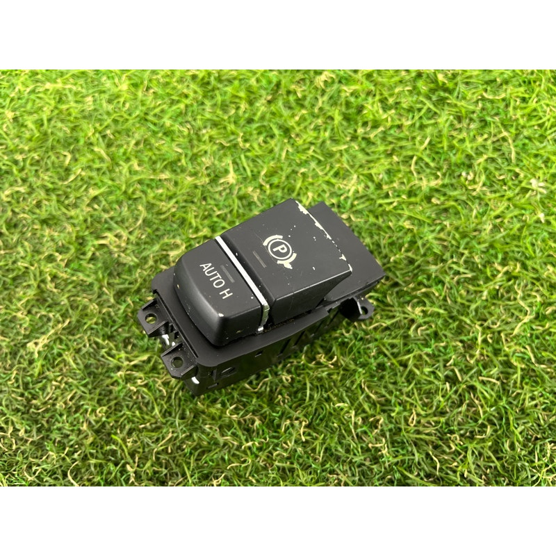 Кнопка стояночного тормоза (электрика / кнопки) BMW X3 F25 2012 3.0 61319217594