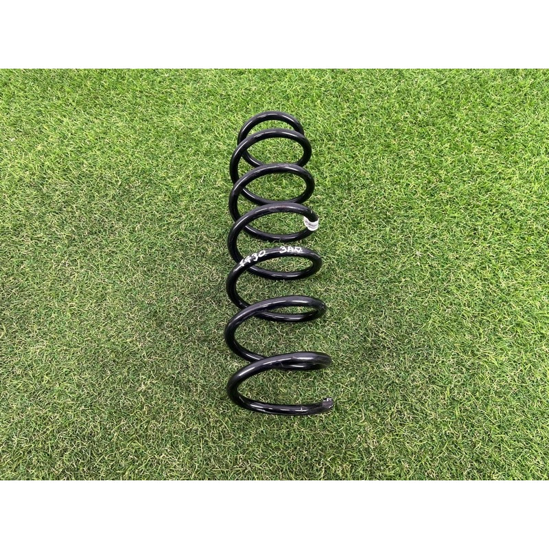 Пружина підвіски (підвіска) BMW 5-series G30 2017 2.0 B46B20 33536879959