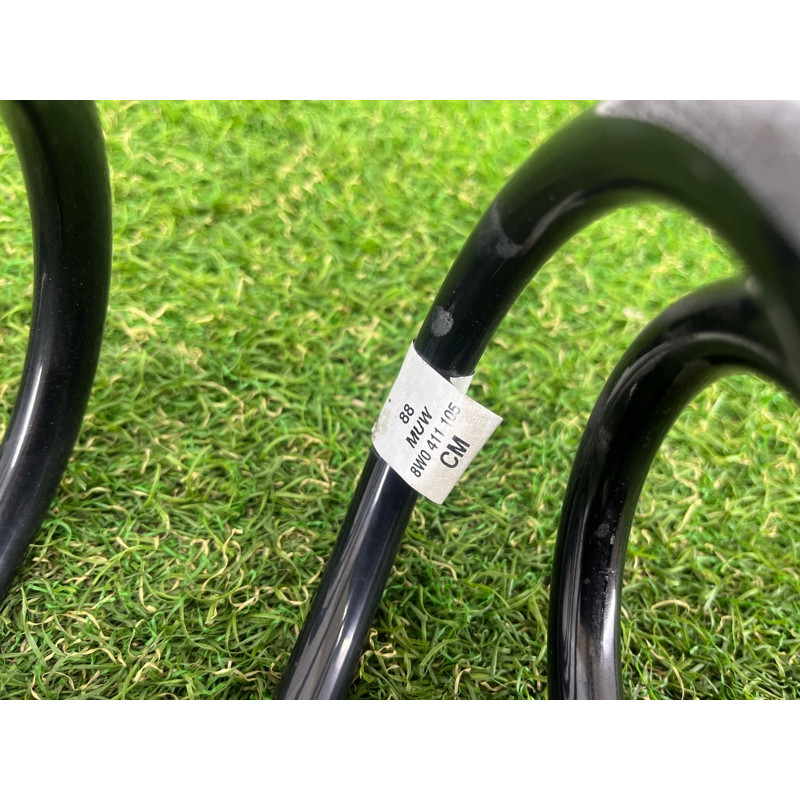 Пружина подвески (подвеска) AUDI A4 B9 2017 2.0 8W0411105CM