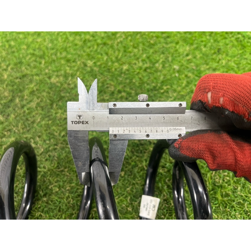 Пружина подвески (подвеска) AUDI A4 B9 2017 2.0 8W0411105CM