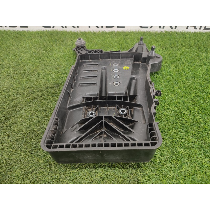 Площадка аккумулятора (кузов и элементы) Volkswagen Atlas 1 2019 3QF915331