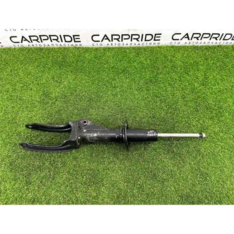 Амортизатор (подвеска) Volkswagen Touareg FL 2015 3.6 7P6413031AQ