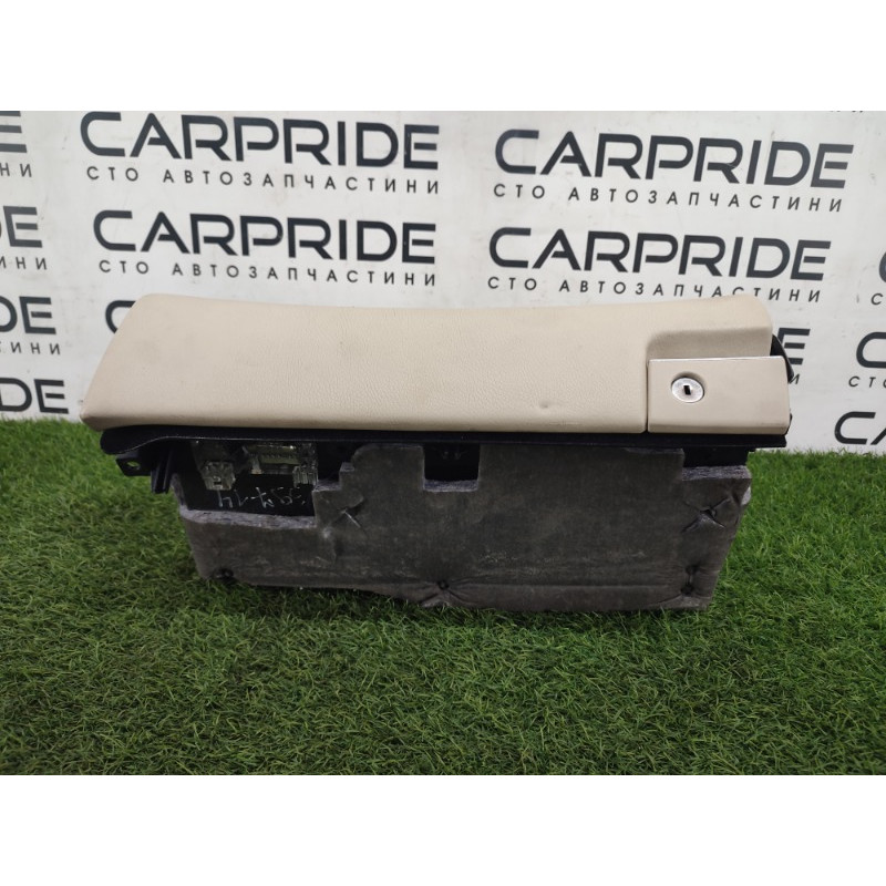 Бардачок (салон) Mercedes-Benz C-class W203 2007 3.0 A2036802991