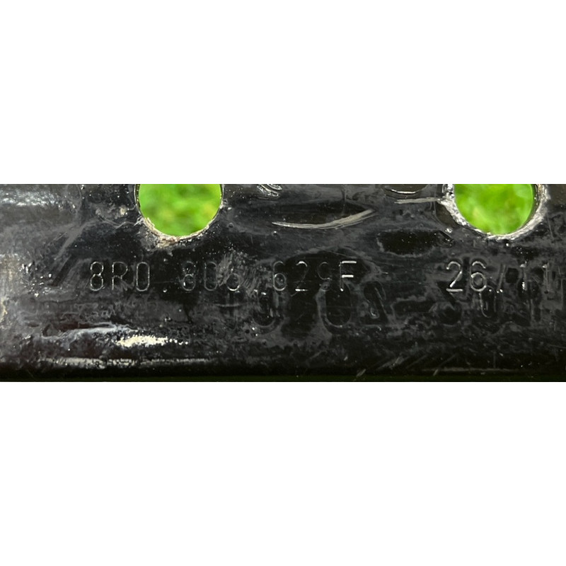 Розпірка кузова (кузов і елементи) AUDI Q5 8R 2012 3.2 CALB 8R0805629F