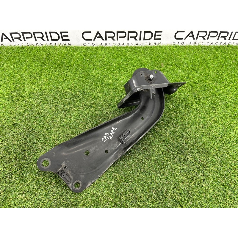 Рычаг подвески (подвеска) AUDI A3 8V 2018 2.0 CZRA 5Q0505223D