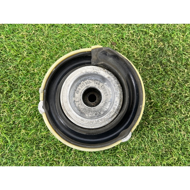 Опора стойки (подвеска) AUDI A4 B9 2017 2.0 8W0412377