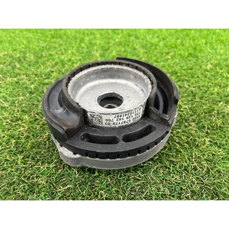 Опора стойки (подвеска) BMW X3 F25 2012 3.0 33506787178