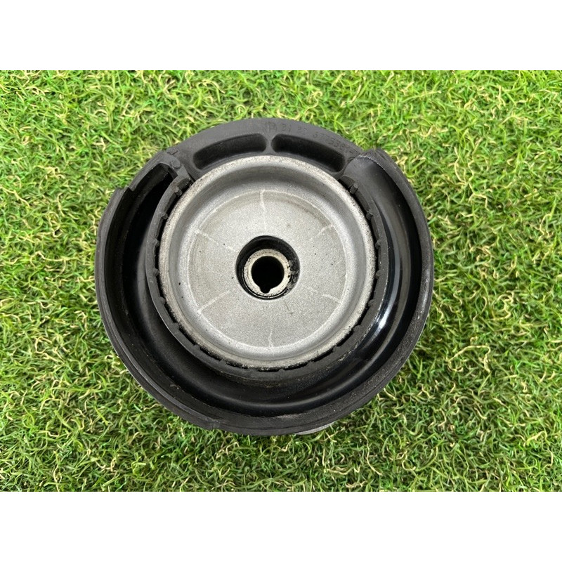 Опора стойки (подвеска) BMW X3 F25 2012 3.0 33506787178