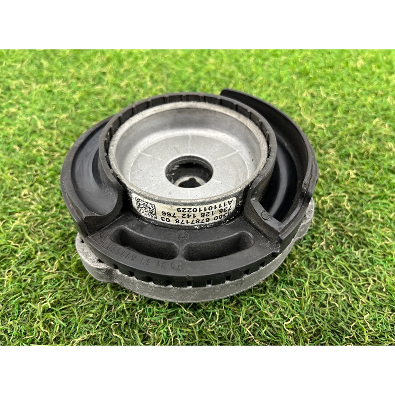 Опора стойки (подвеска) BMW X3 F25 2012 3.0 33506787178