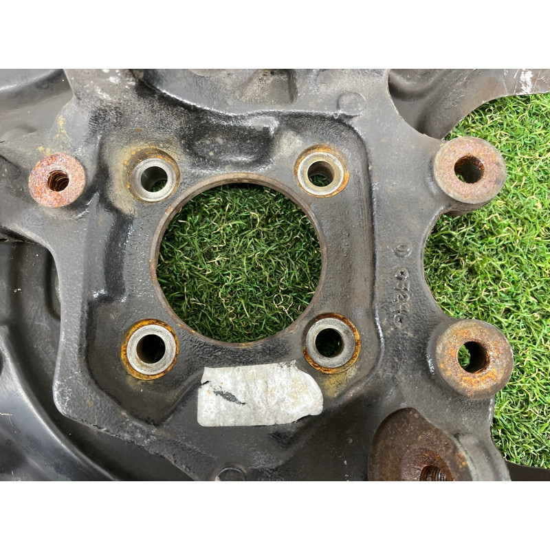 Цапфа подвески (подвеска) BMW X3 F25 2012 3.0 33406797570