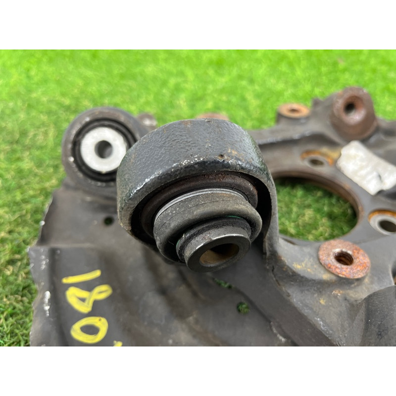 Цапфа подвески (подвеска) BMW X3 F25 2012 3.0 33406797570