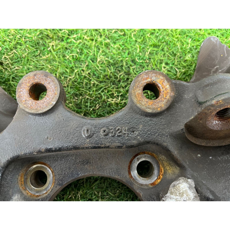 Цапфа подвески (подвеска) BMW X3 F25 2012 3.0 33406797570