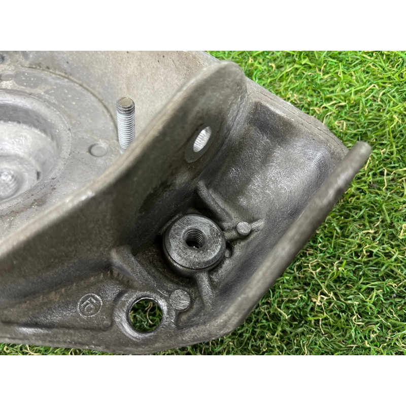 Опора стойки (подвеска) AUDI Q7 4L 2014 3.0 TFSi CTWB 7L0412391D