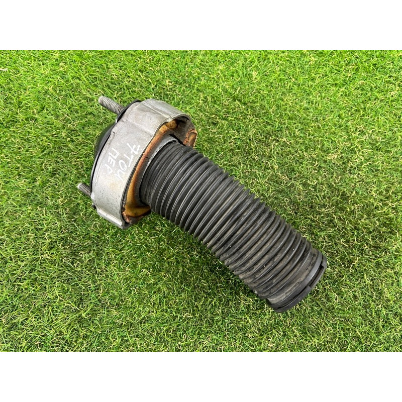 Опора стойки (подвеска) Volkswagen Touareg FL 2015 3.6 7P0412321A