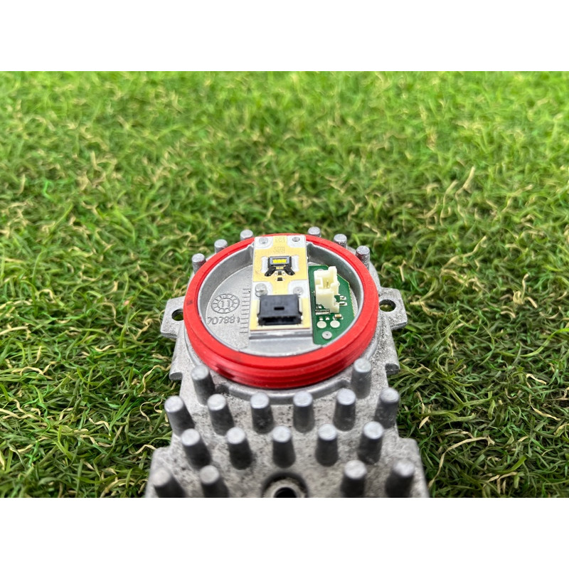 Светодиодный модуль (оптика) BMW X3 F25 2012 3.0 63117263051