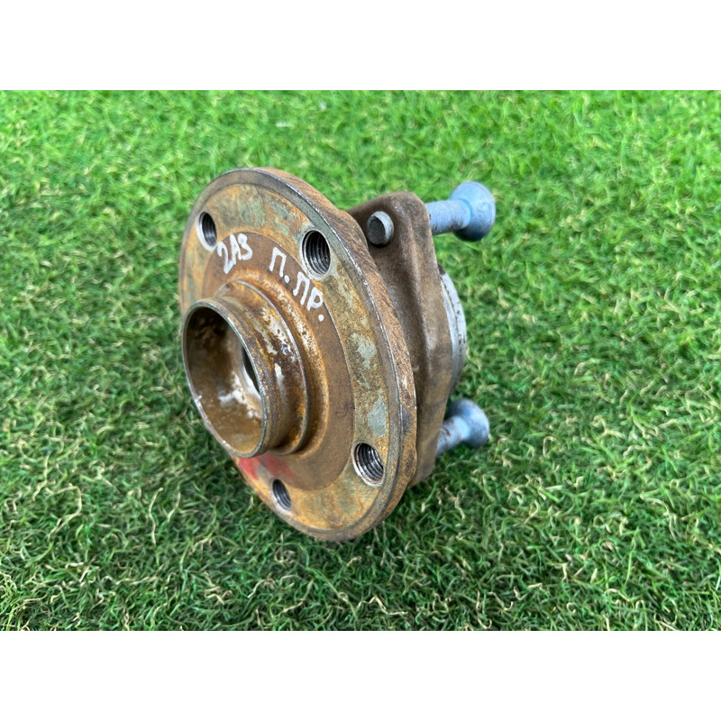 Ступица (подвеска) AUDI A3 8V 2018 2.0 CZRA 5WA407621A