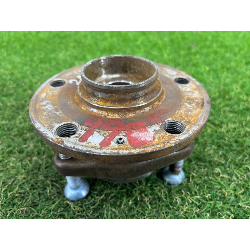 Ступица (подвеска) AUDI A3 8V 2018 2.0 CZRA 5WA407621A