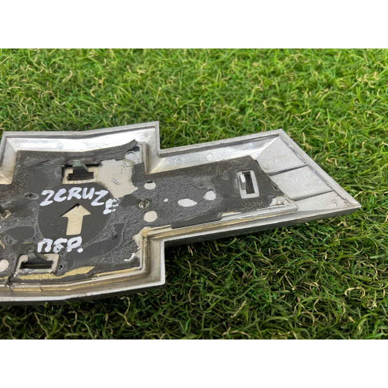 Эмблема (кузов и элементы) CHEVROLET Cruze J300 2011 1.4 95032016