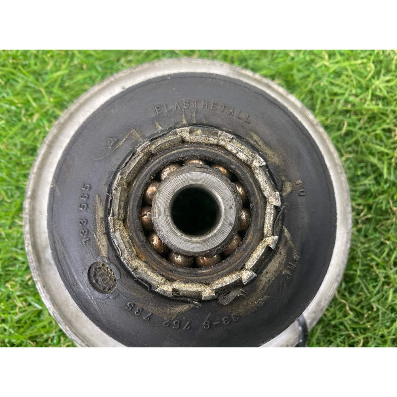 Опора стойки (подвеска) BMW 3-series E46 2001 M54B30 31336752735