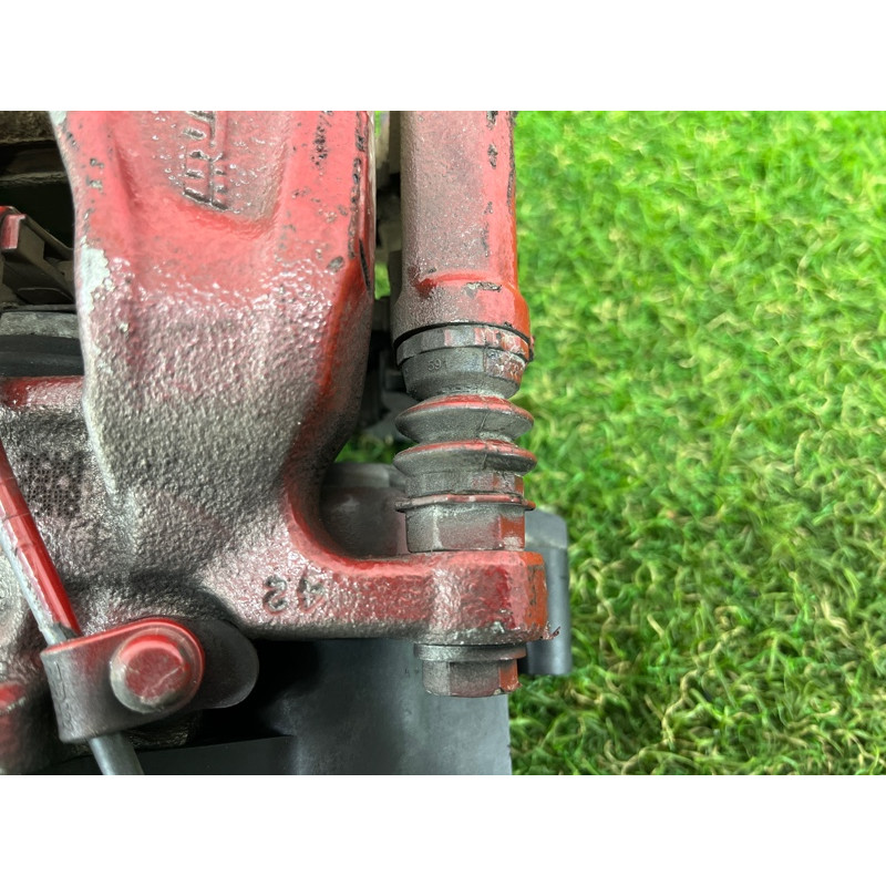 Суппорт тормозной (тормозная система) AUDI A4 B9 2017 2.0 8W0615404