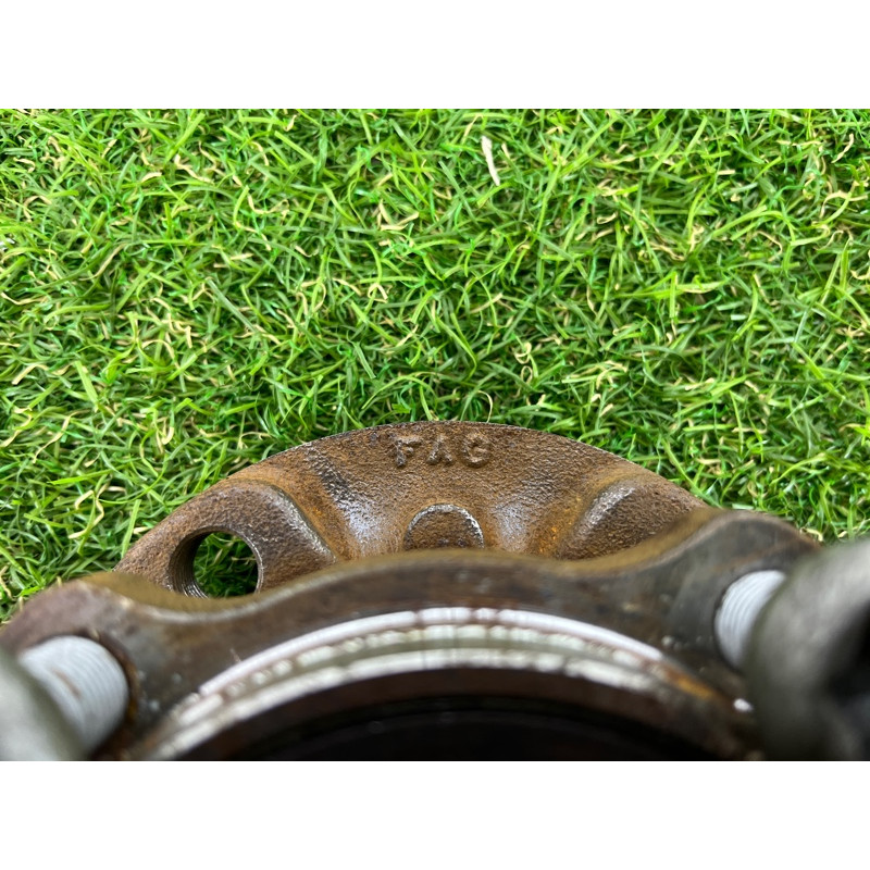 Ступица (подвеска) BMW X3 F25 2012 3.0 31206868480