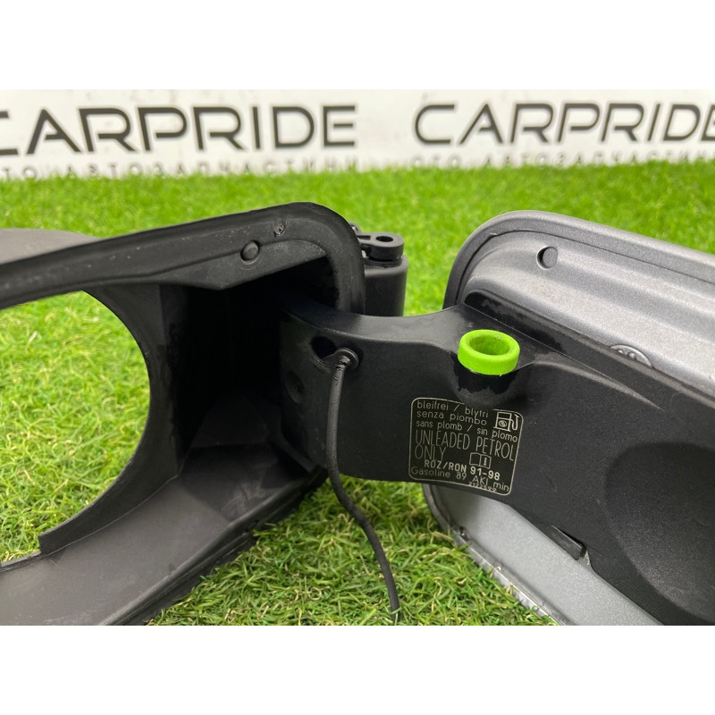 Лючок топливного бака (кузов и элементы) BMW 5-series E60 M54b30 7034279