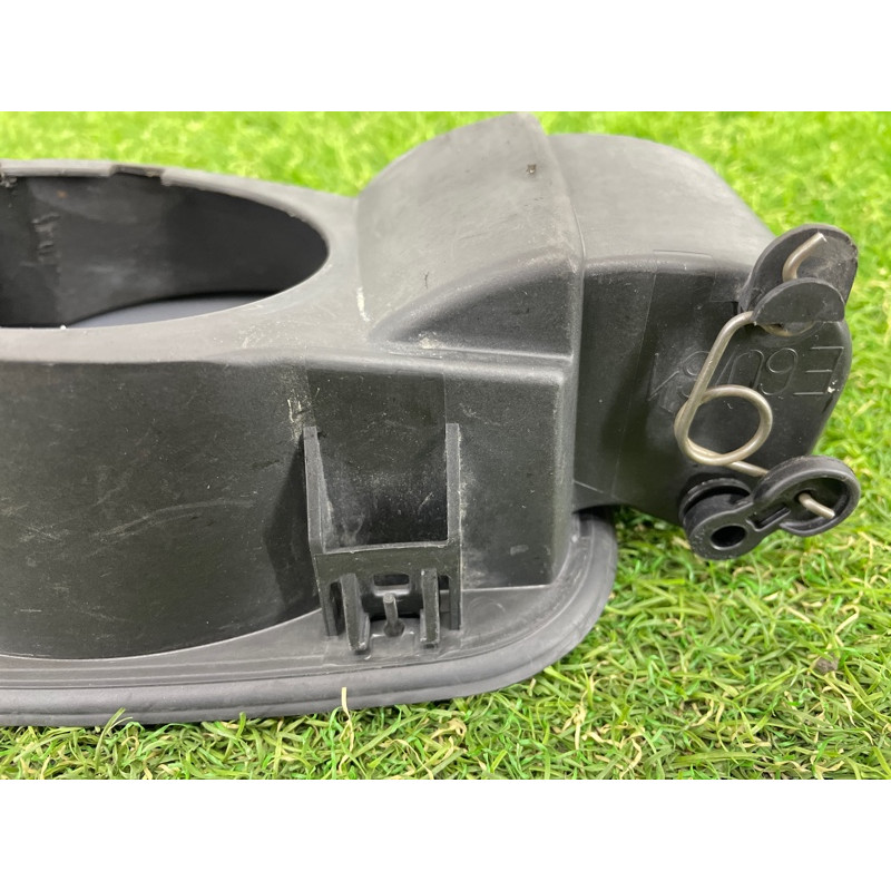 Лючок топливного бака (кузов и элементы) BMW 5-series E60 M54b30 7034279