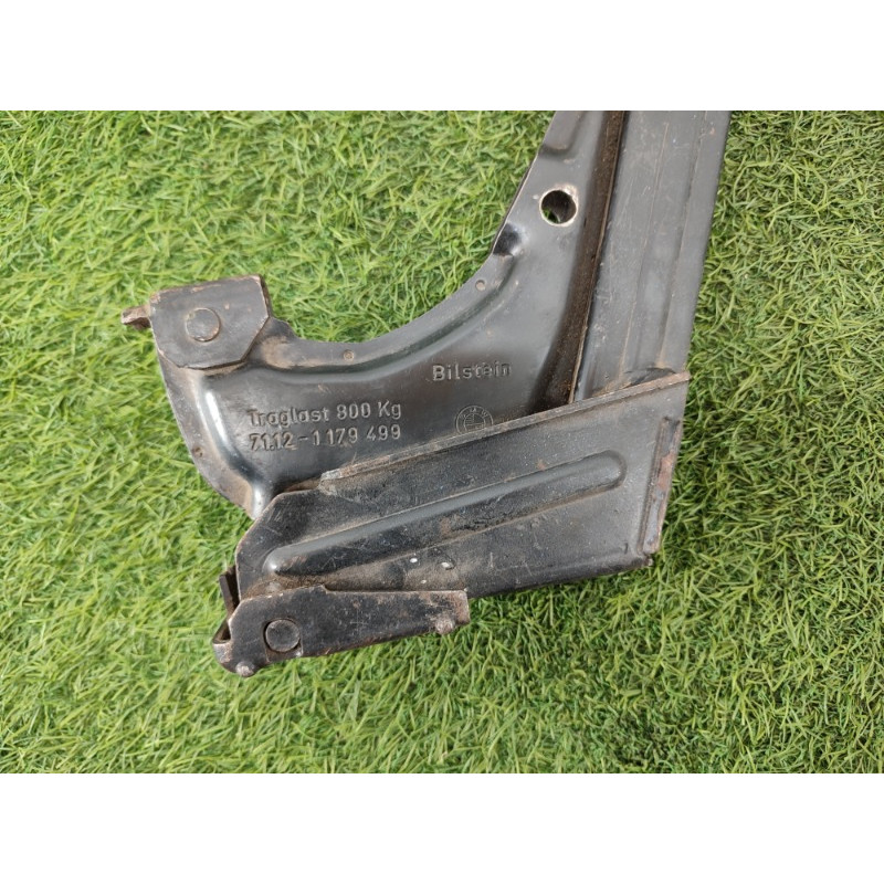 Домкрат (аксессуары) BMW 5-series E34 71122226742