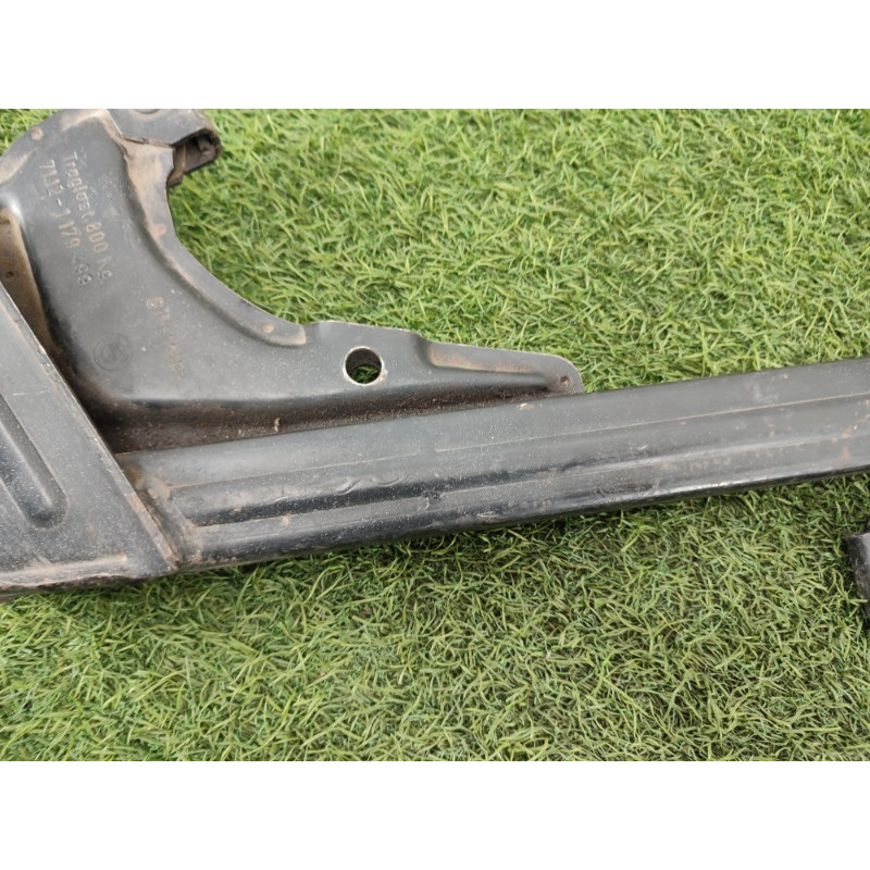 Домкрат (аксессуары) BMW 5-series E34 71122226742