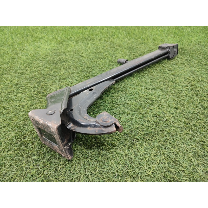 Домкрат (аксессуары) BMW 5-series E34 71121092414