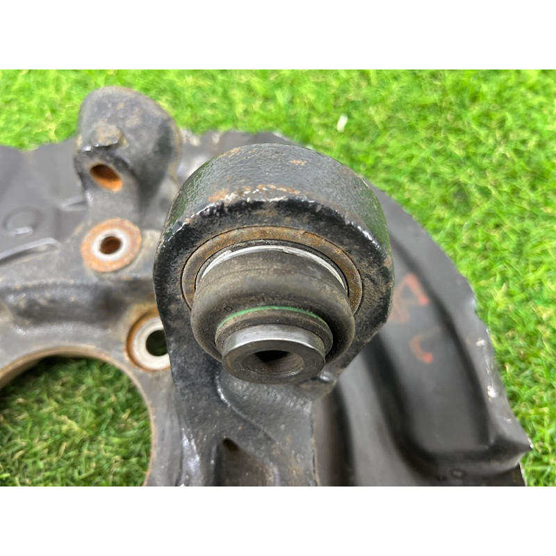 Цапфа подвески (подвеска) BMW X3 F25 2012 3.0 33406797570