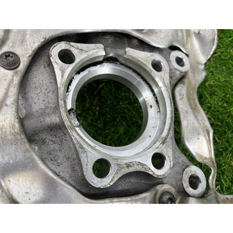 Цапфа подвески (подвеска) AUDI A4 B9 2017 2.0 8W0505431Q