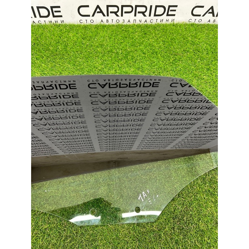 Стекло (кузов и элементы) AUDI A3 8V 2015 1.8 8V5845205